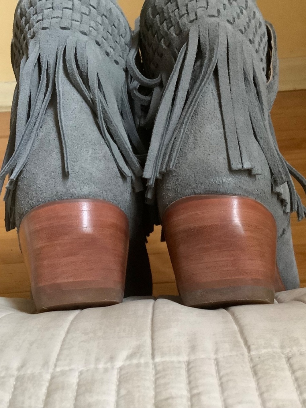 Frye NWOT Sacha Fringe Western Bootie Steel Blue SZ 7.5 - Picture 10 of 14